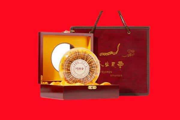 收购资讯:南阳南召县回收冬虫夏草是按克吗